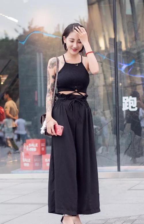  吊带|时尚高跟鞋穿搭，展现出女生的优雅的姿态