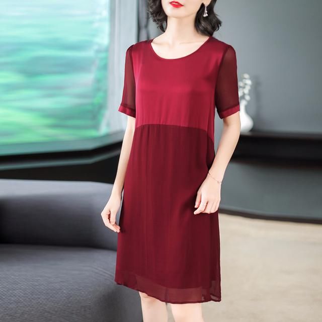 新出一种裙:“A字裙”，太洋气迷人了!上身美的惊人，减龄十岁