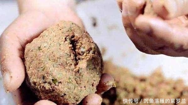  [用饵]野钓鲤鱼，用饵和调漂很关键，掌握这些硬核细节，不怕没渔获