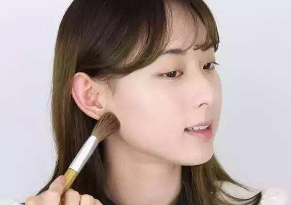 倪妮《天盛长歌》没化妆？其实我们都被她的素颜妆给骗了！