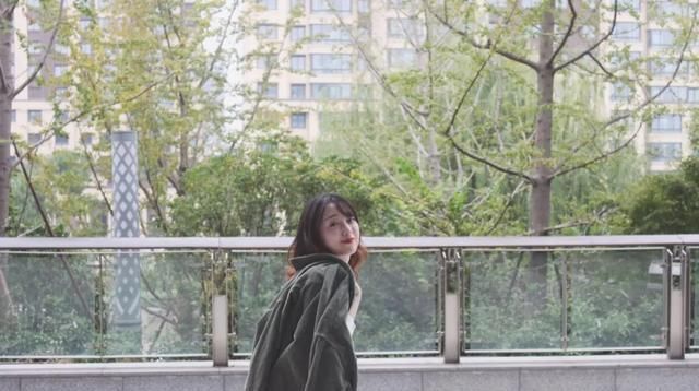  #适合#给你一点初春搭配灵感,16套春装大放送,很适合闺蜜一起穿