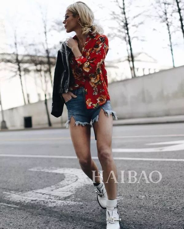 好看| 花衬衫只有度假才能穿?醒醒吧，这样穿简直太美了!