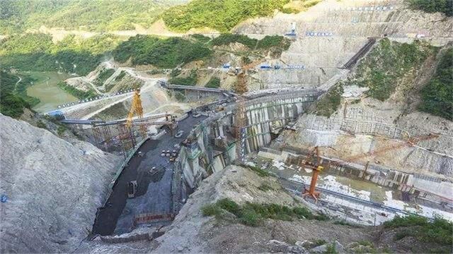 世界第一隧道历时17年，中国一新隧道用时不到十年，长度却近两倍