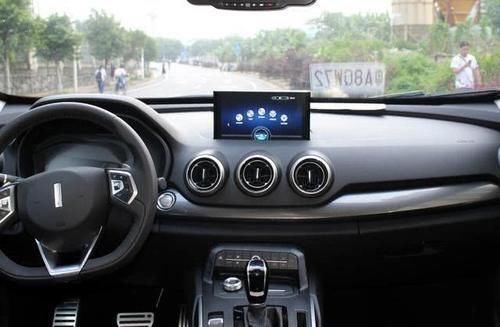 『设计』最让长城揪心的SUV,入门配四驱,油耗23L,降4万没一个人看