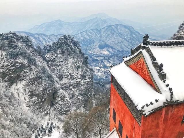 武汉人最应该去一次的山--武当山