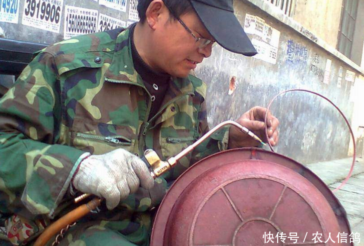 农村有几种职业将要消失了，第一种是职业补盆人，你知道几种呢？
