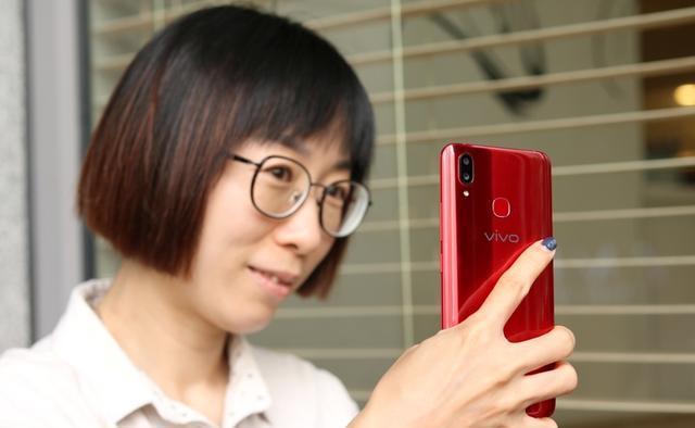  『升级』不止全面屏的升级那么简单，vivoX21开箱简体验给我更多