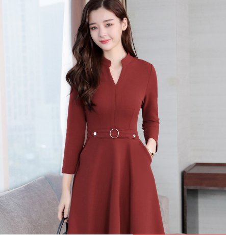 国庆小姨出嫁，我穿这种秋装裙，直接抢了新娘风头，只因裙子太美