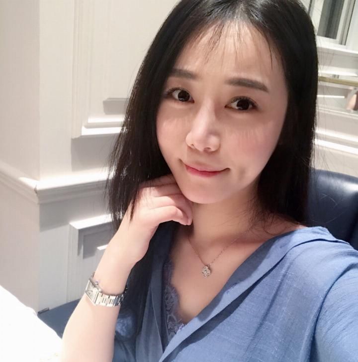 『 美女』脸上都有这四个特征，中两个是美女，仨以上是女神，长得美的女人