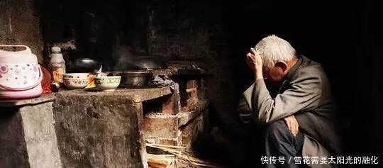 在农村，老农说“天空莫做屋，地空莫葬坟”，什么意思有何讲究