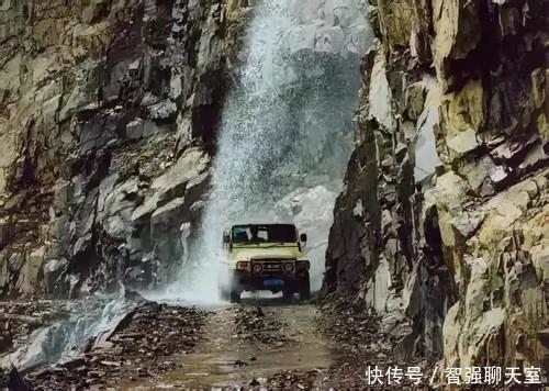 这地方被誉为云南最后“秘境”, 一条路修了50年, 如今禁止通车