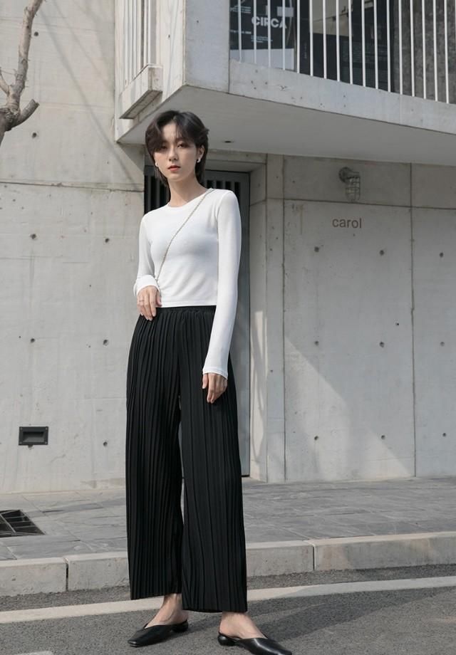  「感觉」据说今年的春夏流行色是这些！谁穿它们谁好看