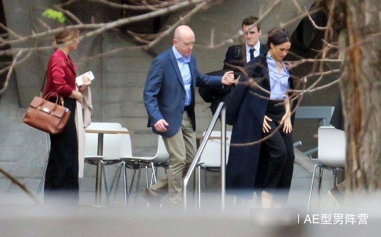 哈里梅根英国皇室梅根