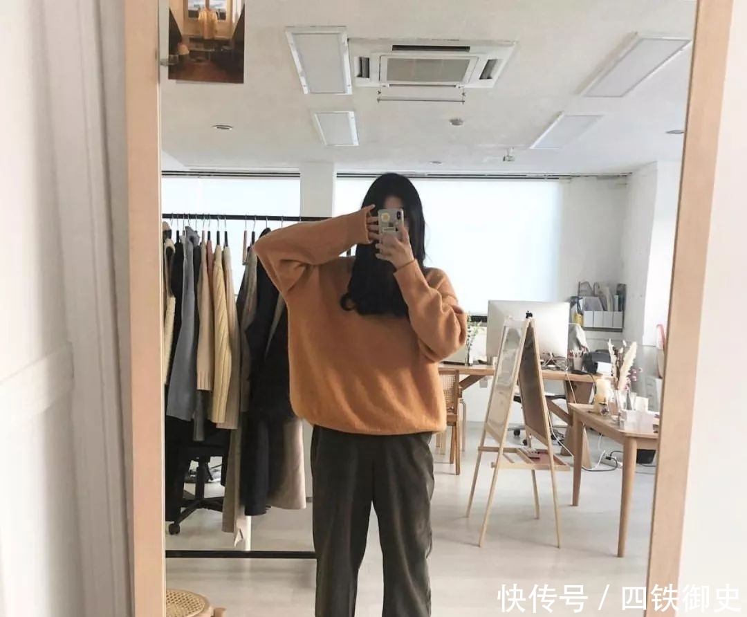  [与奶奶裤]别再穿阔腿裤了！2020最流行的“奶奶裤”才是真时髦！