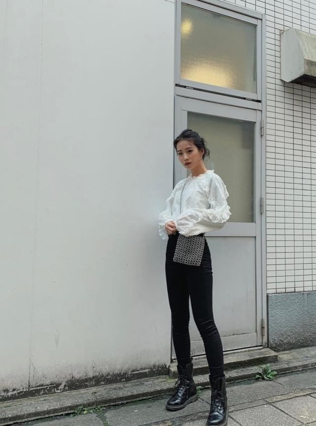 【下身搭配】日系轻熟风怎么穿出来?掌握这几个原则,你也能美成日系女神