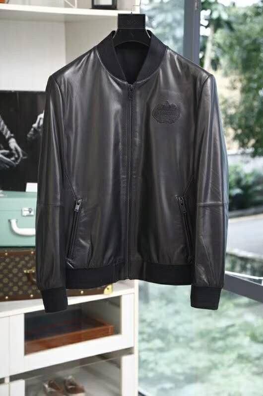 今年最受欢迎的大牌奢侈潮服古驰杜嘉班纳，你喜欢吗?