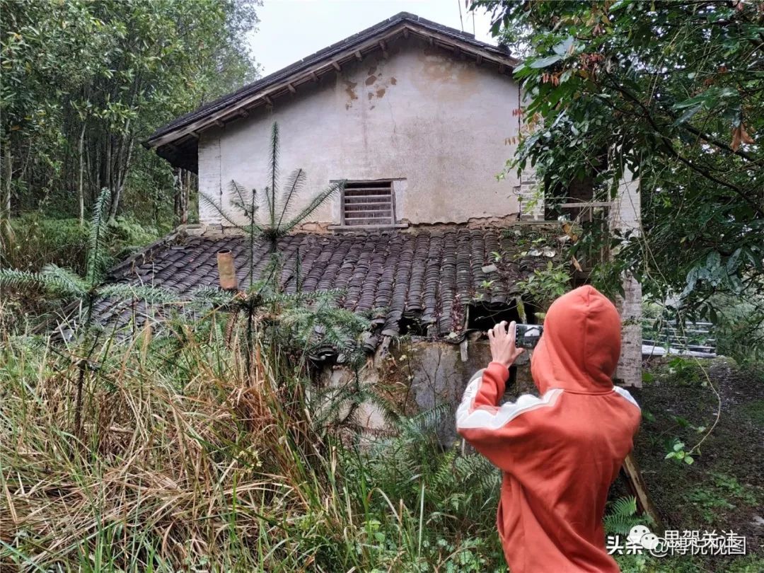走进深山：思贺一座神秘老屋，里面还保留着什么呢？