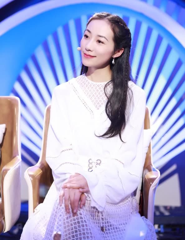 韩雪只不过换了个发型，就变成可爱妙龄少女，不信她35岁了!