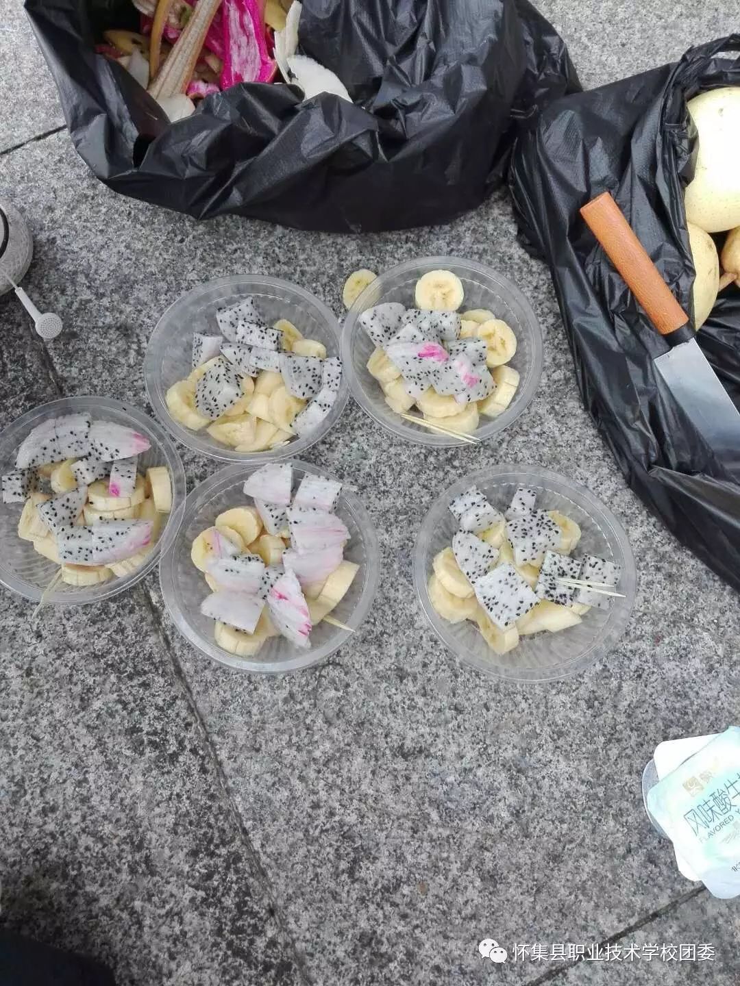 【助力双创】职校学生会树建设文明城市榜样