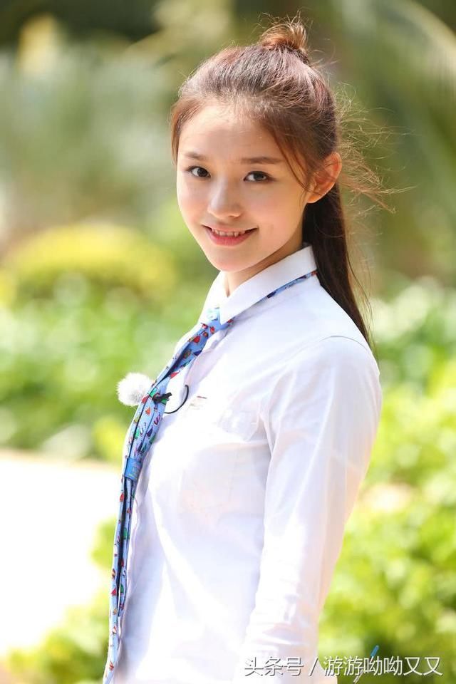 林允发微博抱怨，网友：细思极恐，原来娱乐圈很多真真假假