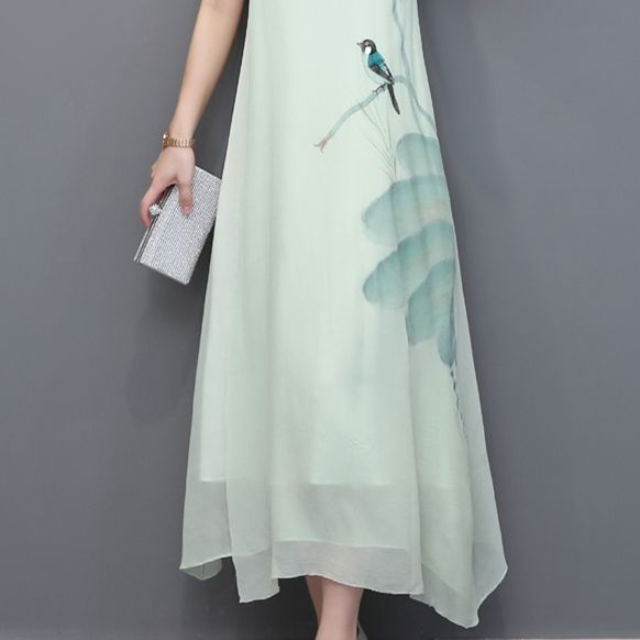 夏天穿旗袍简直美到不像话，根本不像中年人，老外都来围观