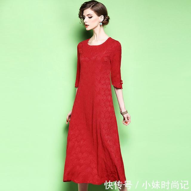【定能】想要穿出优雅气质,这几款连衣裙定能让你女人味十足