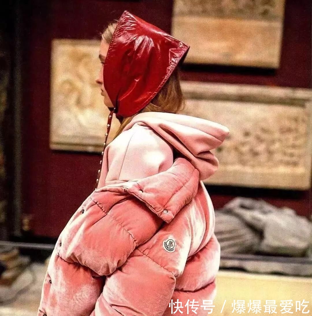 \"i1\": \"肉毒素瘦脸会肿吗\"把卫衣穿出了100 套感觉,终于可以偷偷分享给你们了!
