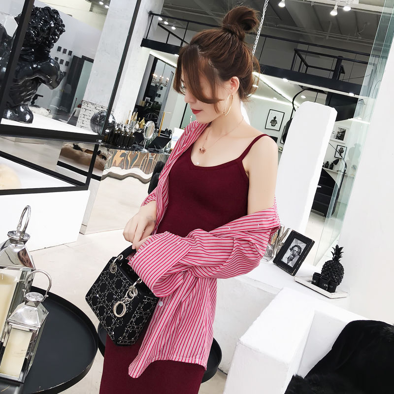 去趟杭州才晓得牛仔裤真的土!瞧她们这样穿，光站在那就美撼凡尘