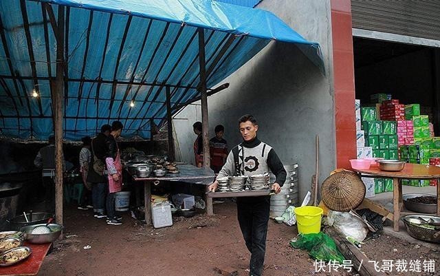  「酒席」农村酒席变“冷席”，农民随礼钱到人不到，感情淡了还