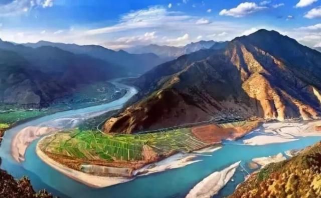 修了整整12年，这条滇西的秘境之路，被称为“神魔道”