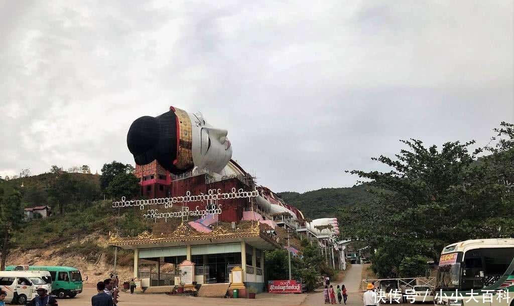 世界上最大的卧佛,高34米,重400吨,连眼睫毛都非常逼真