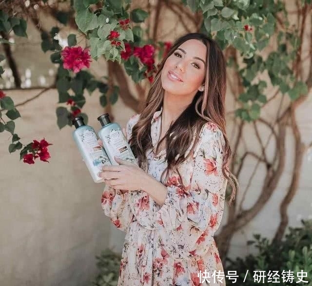  大妈■卷发太土像大妈？推荐给你4种减龄妙招，让你美到没朋友
