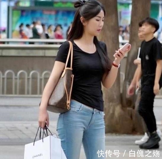 舒适■立体修身牛仔裤,充满活力,让你更年轻