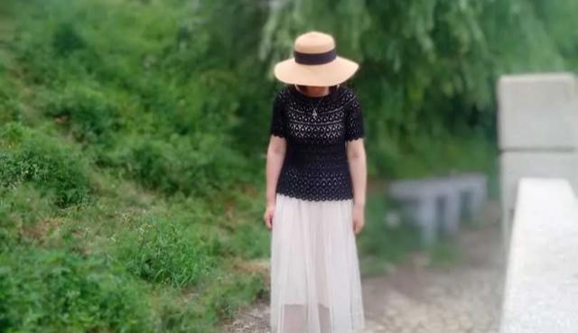  [钩针]夏季蕾丝季:清凉夏日织出来,19件钩针镂空美衣,附2款教程