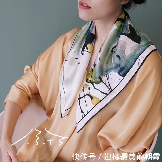 #女人#女人长期戴丝巾有什么好处很多人只觉得好看,别想歪这才是实情