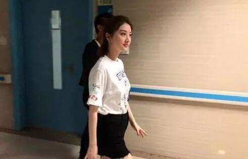 为辟谣怀孕, 景甜直接晒出了肚子!