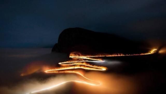 摄影技巧:拍摄车轨,这四招教你拍出好看的车轨