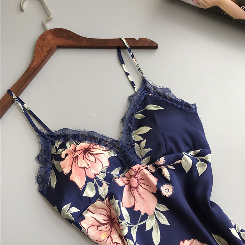 第一次住日本酒店，那儿的女人真大胆，竟然出门直接穿“流氓裙”