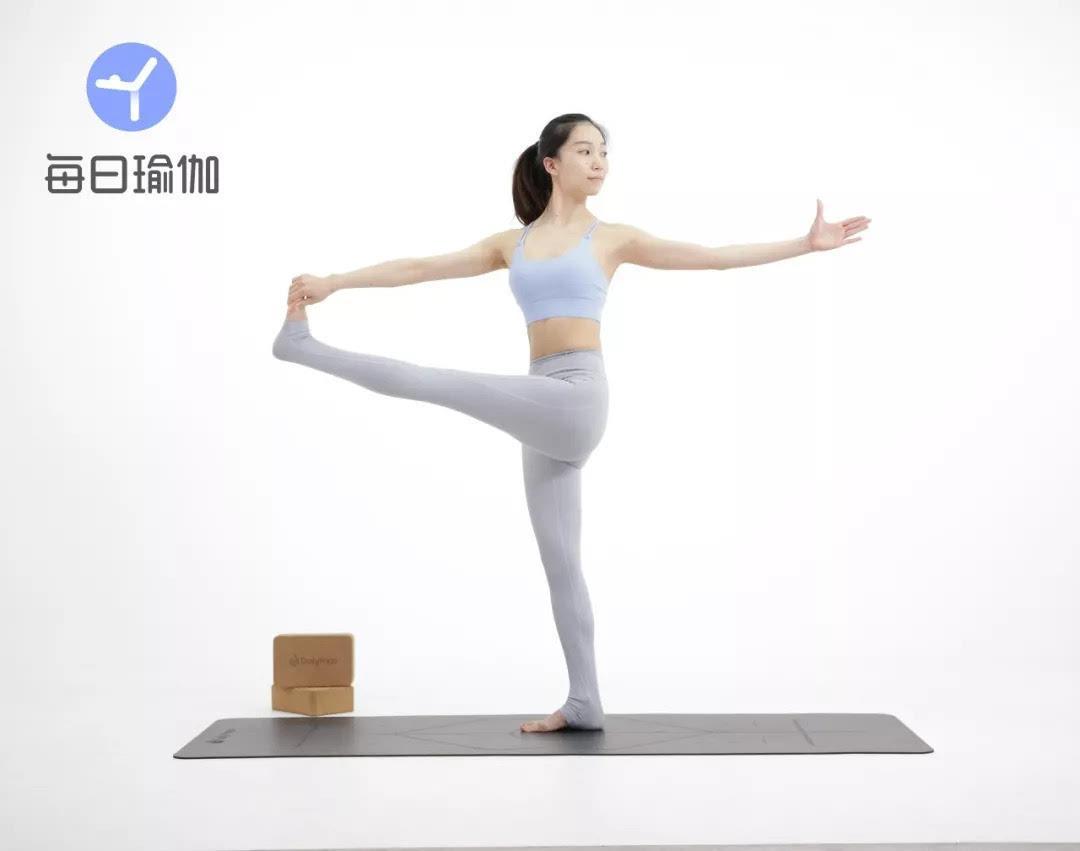 要想拥有超模美腿，修正腿型才是关键