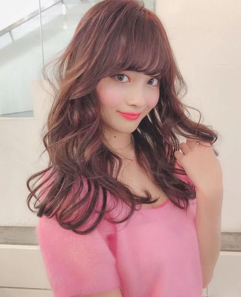 #适合#适合脸型比较圆的清爽发型