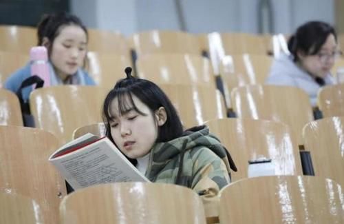  缺额的专■复试被刷后只能调剂读研？想留在一志愿学校读研，并非不可能！