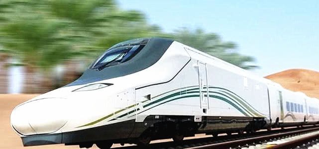  「高铁」厉害了！中国建造“第一条”穿越沙漠高铁，耗资达78亿