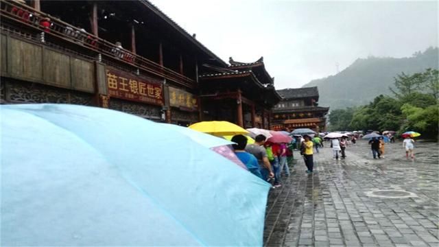 贵州古寨受高度欢迎，客流量每年700万！但这现象让游客不再想去