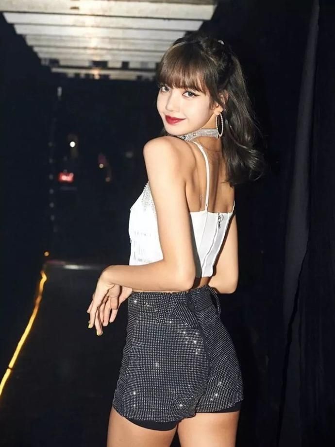 #跳舞#“男女通吃”的Lisa到底练了什么秘籍？我P都不敢这么P