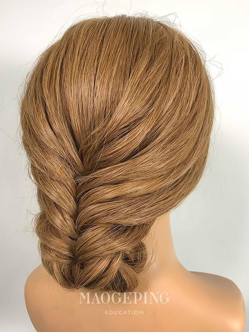 简单又好看的盘发，让你气质倍增