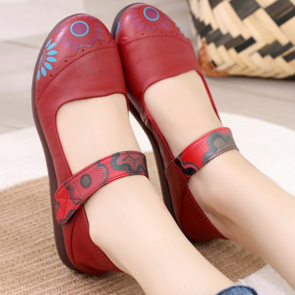 简单舒适的纯皮瓢鞋，最适合妈妈跳舞穿了，百搭不累脚