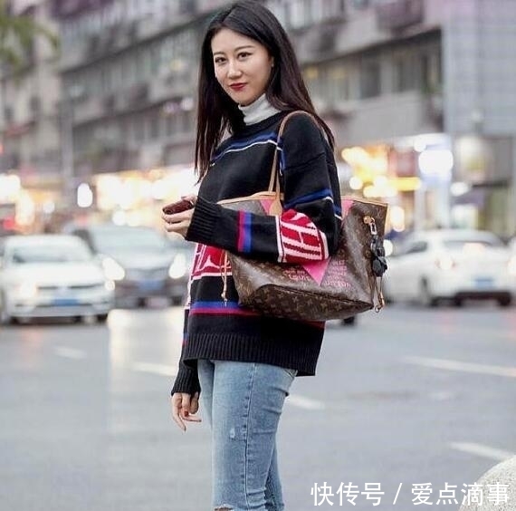  英姿飒爽@美丽高跟妹子,英姿飒爽的秋天配美脚，秋天不冷吗？
