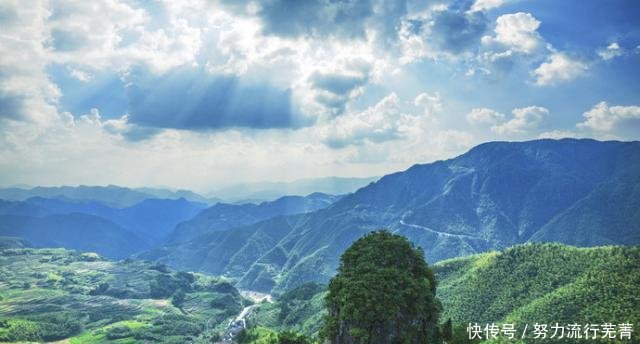 集云海、梯田等自然风光，摄影爱好者必去