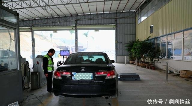 喜讯！2019年起，满足此条件的，可领取“终身免年检”！