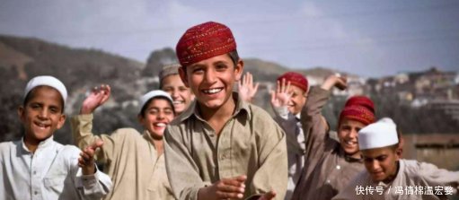 世界屋脊突然传来一声巨响, 巴基斯坦彻夜狂欢, 印度羡慕不来